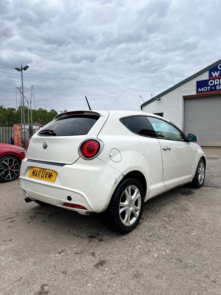 Alfa Romeo, MITO, Hatchback, 2011, Manual, 1368 (cc), 3 doors
