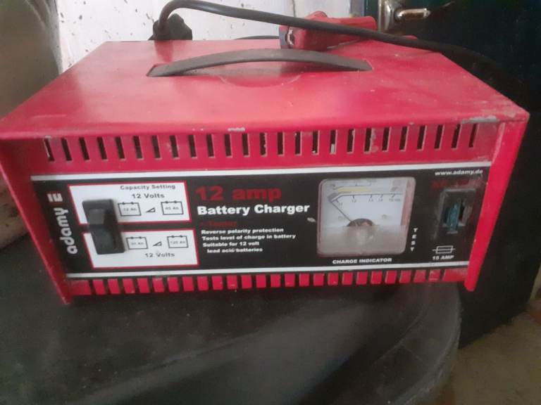 Battery charger 