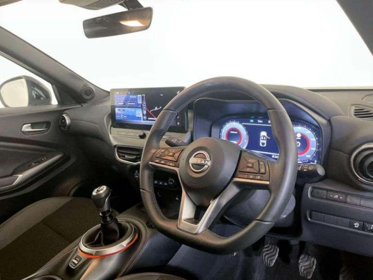 2024 Nissan Juke 1.0 DIG-T N-Connecta Euro 6 (s/s) 5dr Manual SUV Petrol Manual