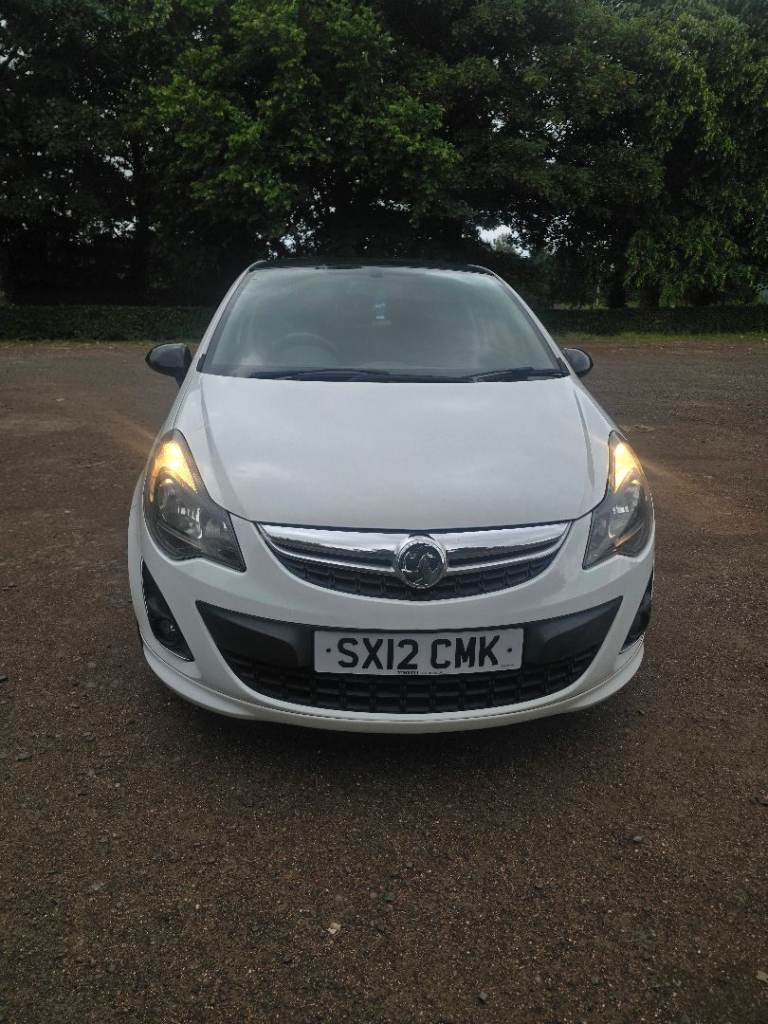 2012 Vauxhall Corsa Ltd edition FULL YEARS MOT