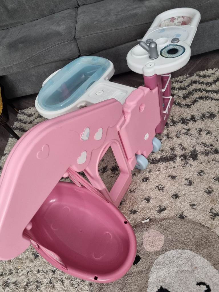 Dolls nursery 