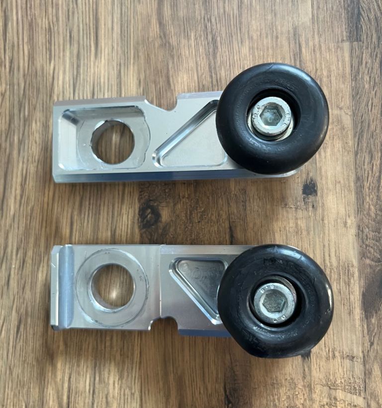 Scrambler 400x paddock stand bobbins 