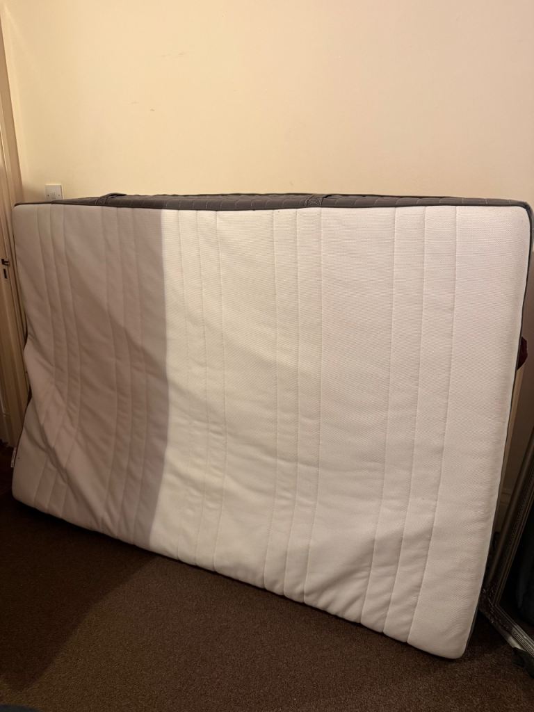 Free double mattress 