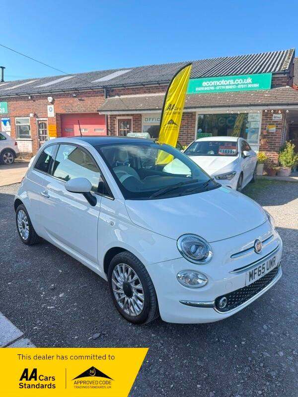 Fiat 500 LOUNGE Panoramic roof ?20 Tax cheap insurance ideal first car great eco