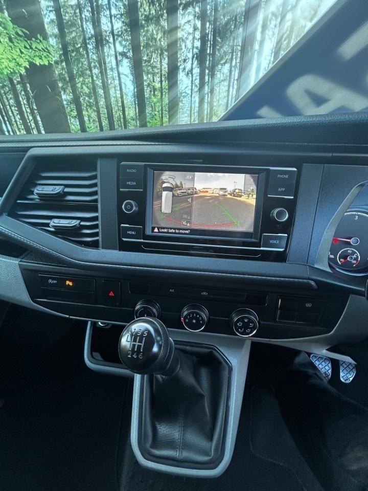 2024 Volkswagen Transporter 2.0 TDI 150 Highline Van 5 door Combi Van 