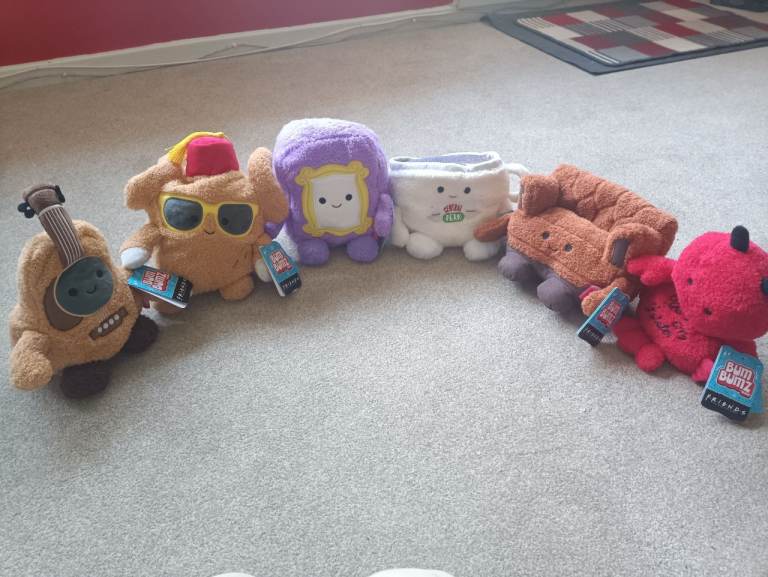Friends bum bumz plushies 