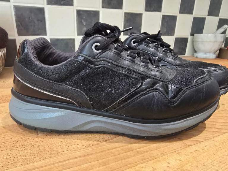 Joya Tina ll Black size 6 (39 2/3) trainers