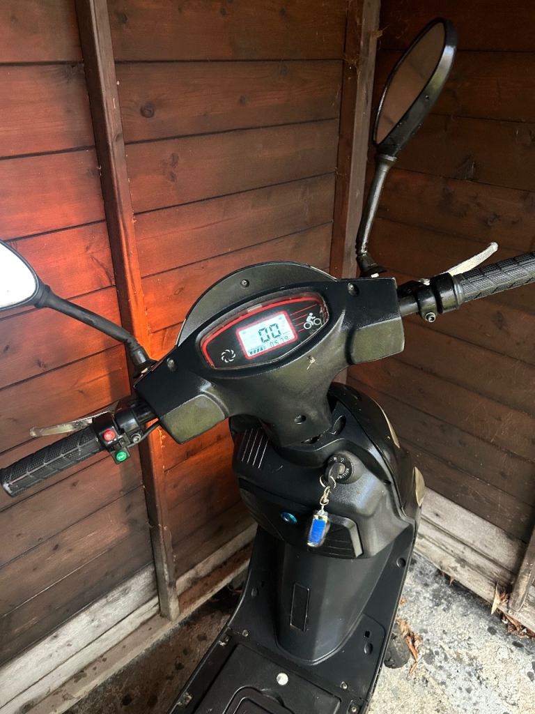 VOLTA Electric Moped with Pedals 48v. Very Good Condition Well Looked After.