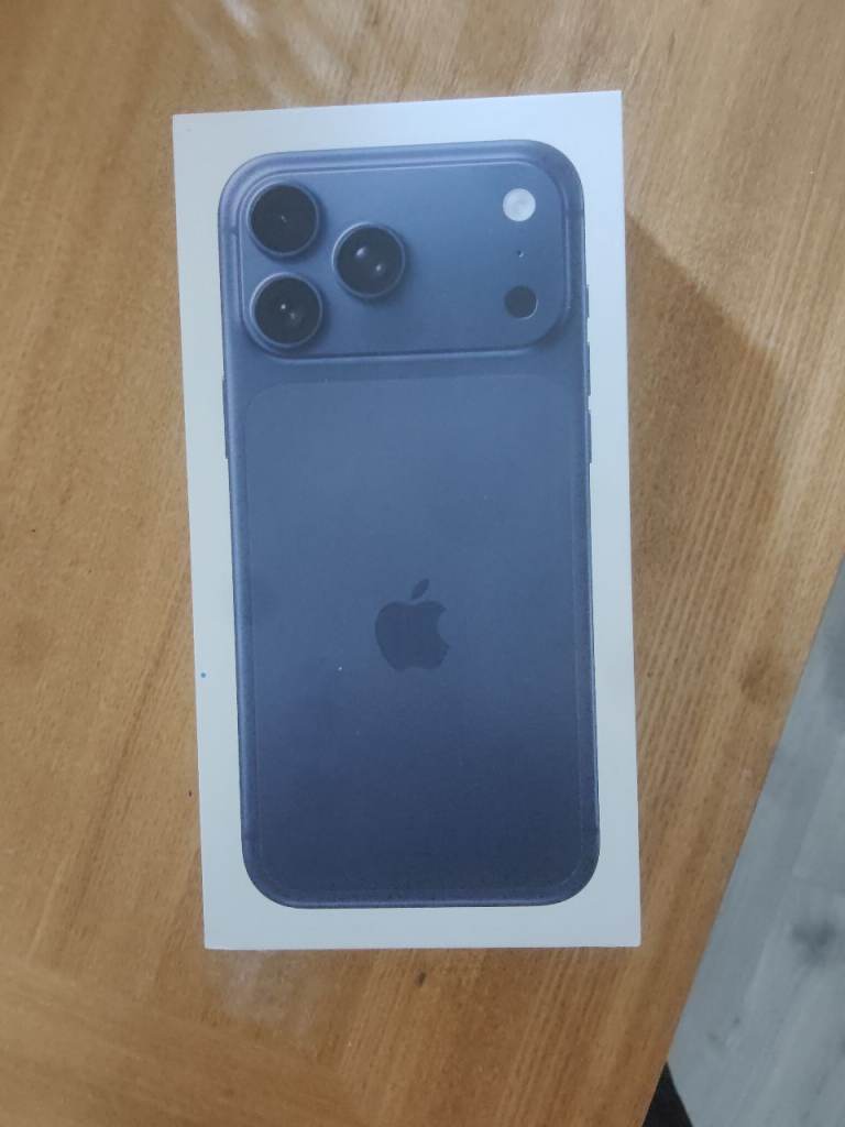 iPhone 17 pro unlocked 256GB