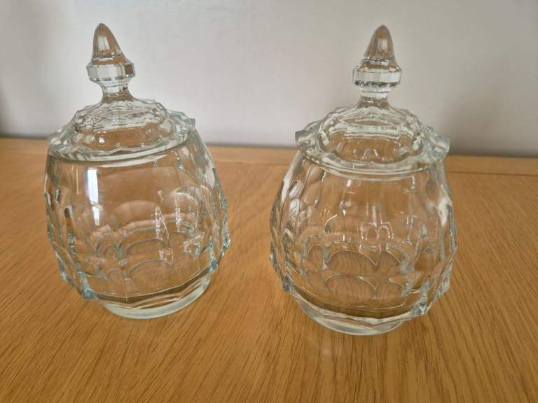 2 glass pickle jars with lids