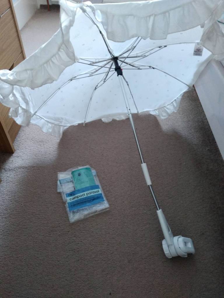 White Mothercare Baby Parasol/ Umbrella/ Sun Canopy for Buggy/ Stroller in very good condition