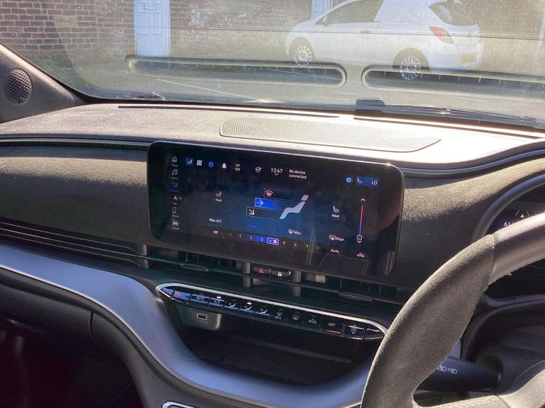 2024 Abarth 500 42kWh Scorpionissima Auto 3dr HATCHBACK Electric Automatic