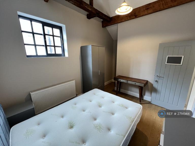 2 bedroom house in Burscough Street, Ormskirk, L39 (2 bed) (#2714944)