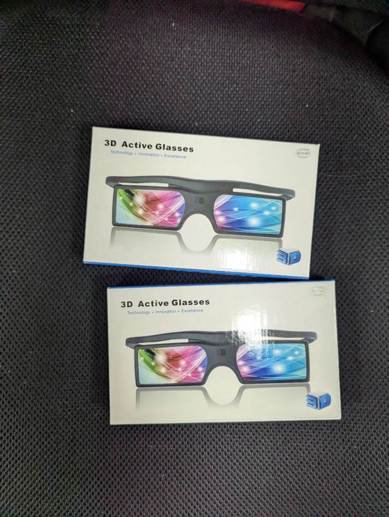 2 x 3d glasses 