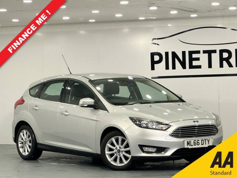 2016 Ford Focus 1.0T EcoBoost Titanium Hatchback 5dr Petrol Manual Euro 6 (s/s) (125 ps) Hatchbac...