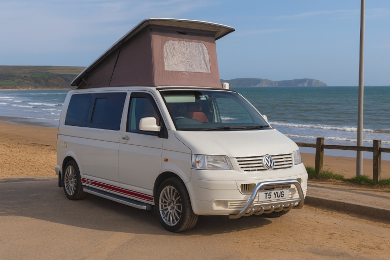 Volkswagen (VW) Transport SWB - T5, 2005, 2460 (cc) - Camper / Day Van