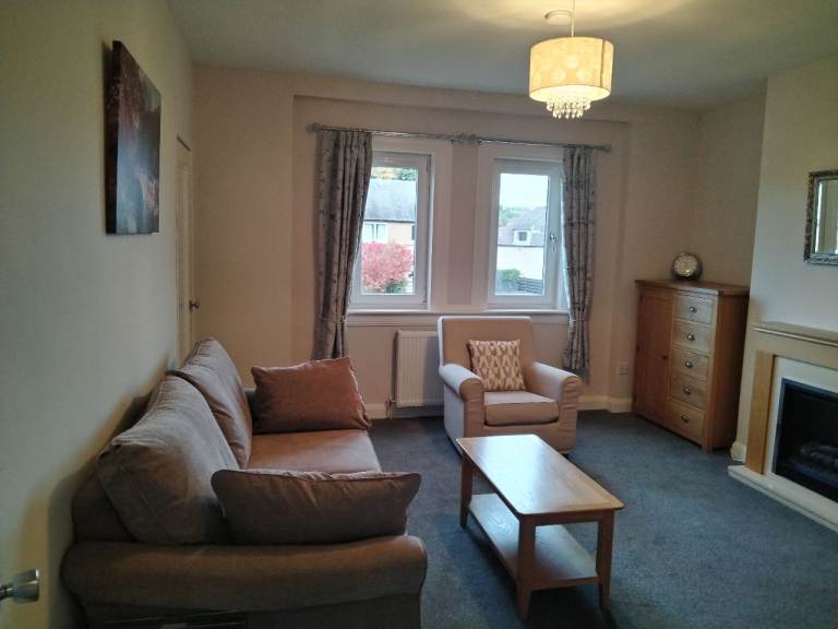 2 bedroom flat available