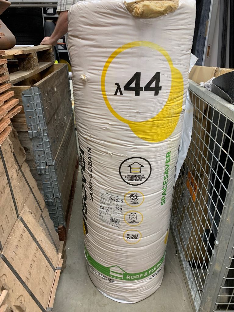 New Isover Space Saver Loft Insulation Roll - Glass Wool