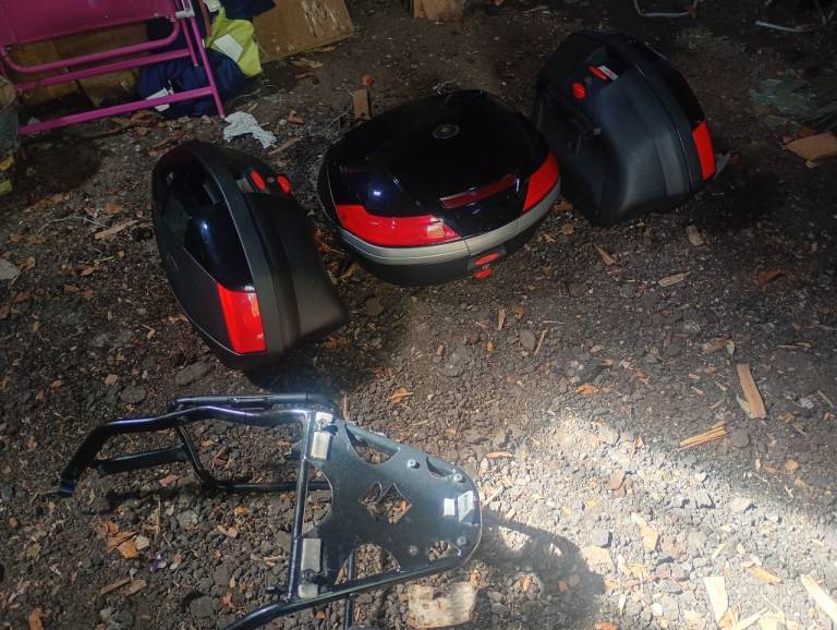 Suzuki hard luggage 