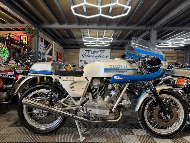 1976 Ducati 900SS, presented today in outstanding condition, simply stunning