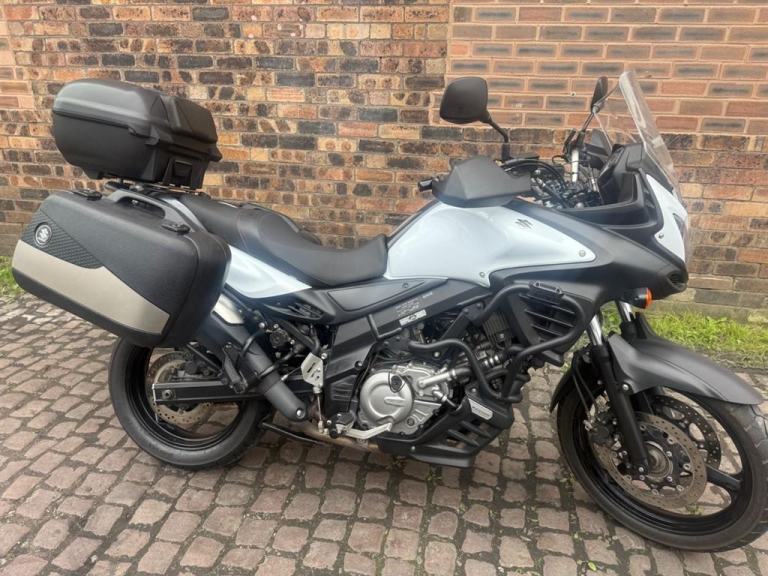 Suzuki V-Strom 650 DL 650 V-Strom, 2015, full luggage, Adventure Euro 3