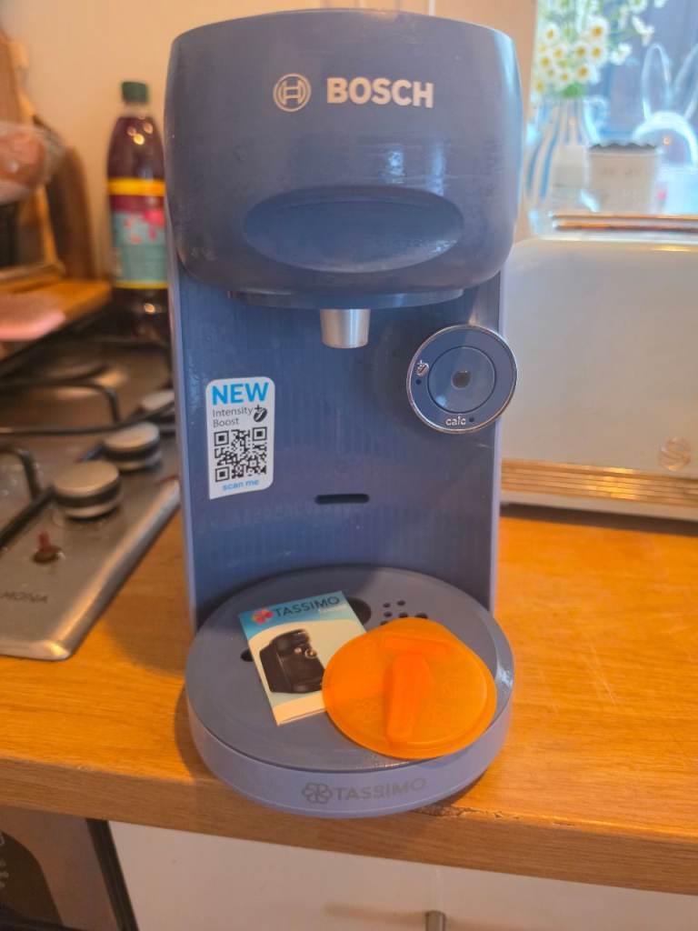 Tassimo Coffee Machine – Blue, Good Condition