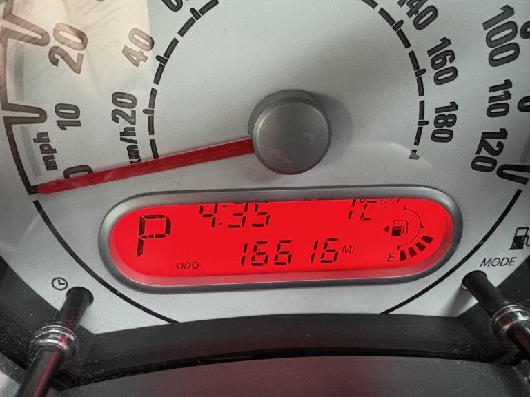 VAUXHALL AGILA 1.2 VVT SE 2014