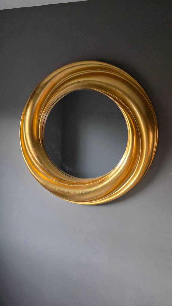 Gold circular mirror
