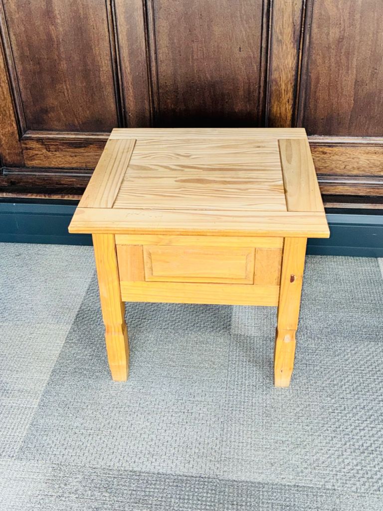Solid Wooden Side Table Lamp Table Pine Finish