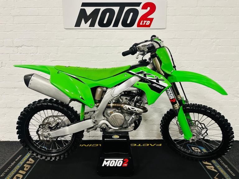 2024 USED KAWASAKI KXF 250 MOTOCROSS BIKE (LOW HOURS) CRF YZF SXF FC MC