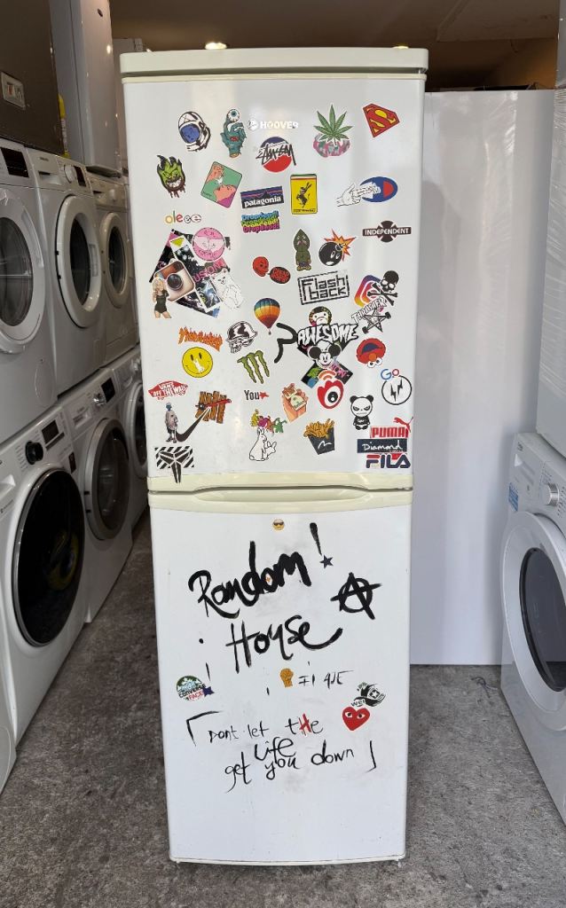 HOOVER HSC574W NICE FRIDGE & FREEZER WITH WARRANTY  