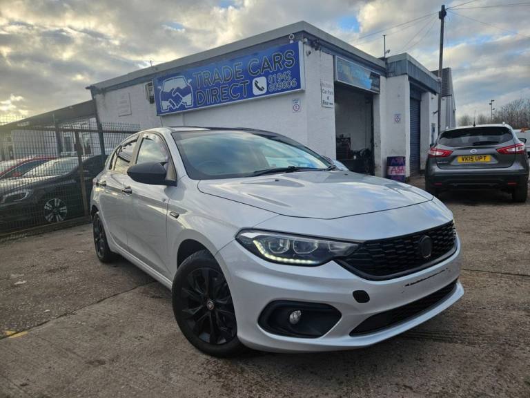 2017 Fiat Tipo 1.4 MPI Easy Plus Hatchback 5dr Petrol Manual Euro 6 (95 ps) Hatchback Petrol Manual