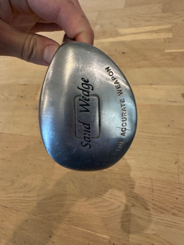 The Accurate Weapon Sand Wedge SW Apollo Steel Shaft Regular Flex Right Handed