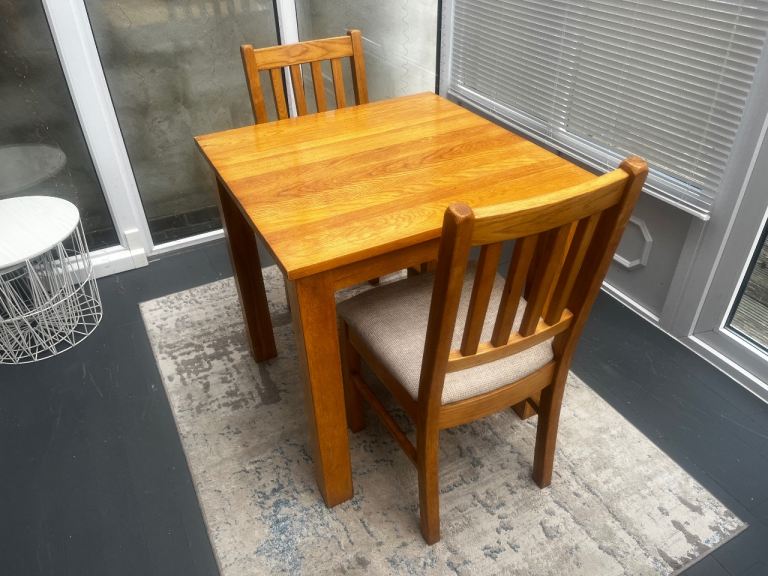 Oak Dining Table and Chairs