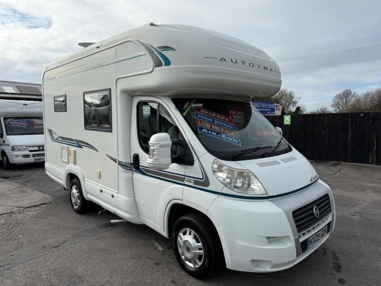 Auto-Trail Tracker EK Hi-Line 4 Berth Fiat Ducato (4 Belted Seats) 2009/09