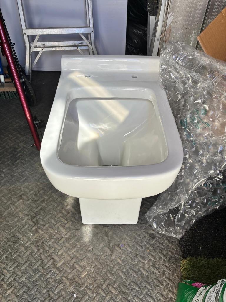 Free Toilet pan brand new