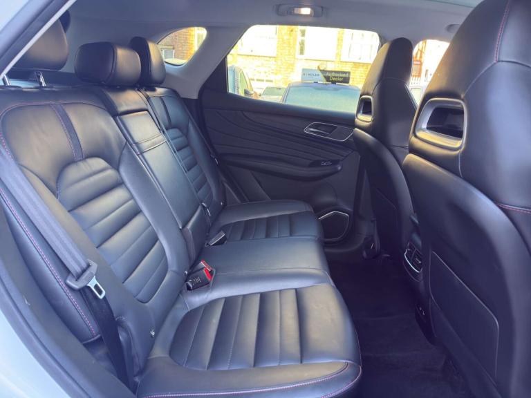 2022 MG MG HS 1.5 MG HS Exclusive Semi-Auto 5dr SUV Petrol Automatic