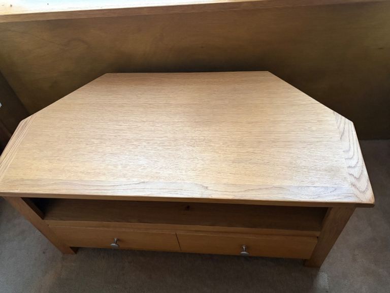 Solid oak  Corner TV Unit with Drawers – Good Condition