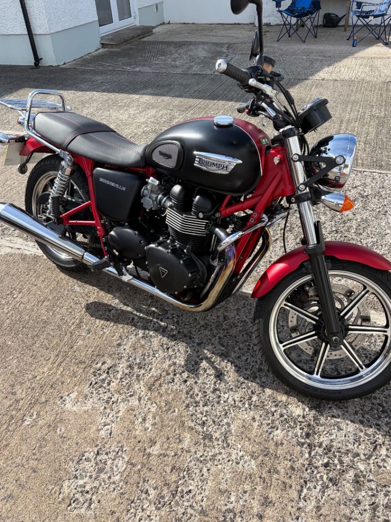 Triumph, BONNEVILLE, 2013, 865 (cc)