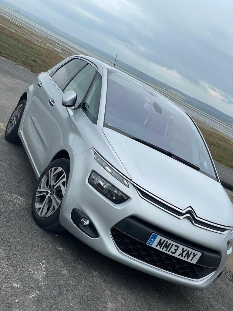 Low Milage road tax 20£