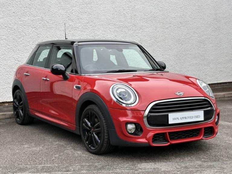 MINI HATCHBACK 1.5 Cooper Sport II 5dr