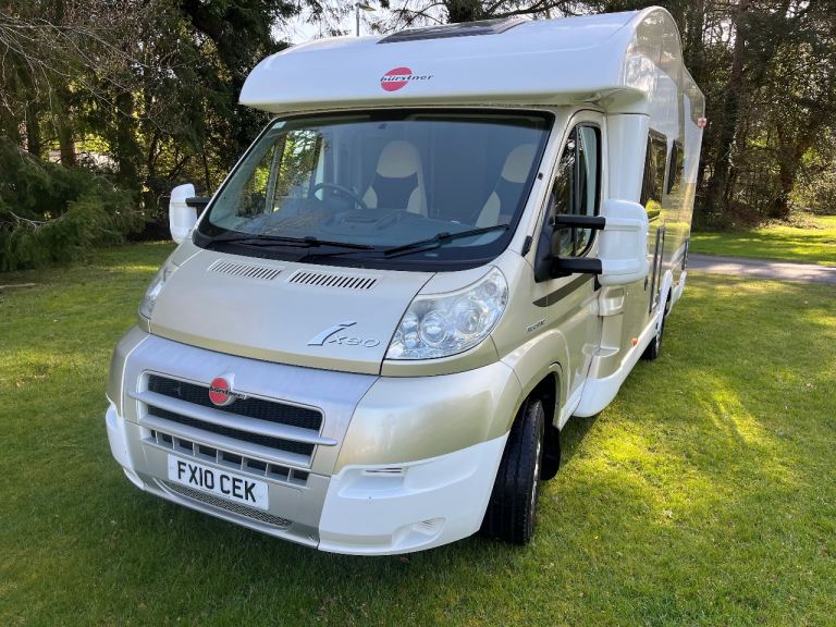 2010 BURSTNER IXEO IT 666