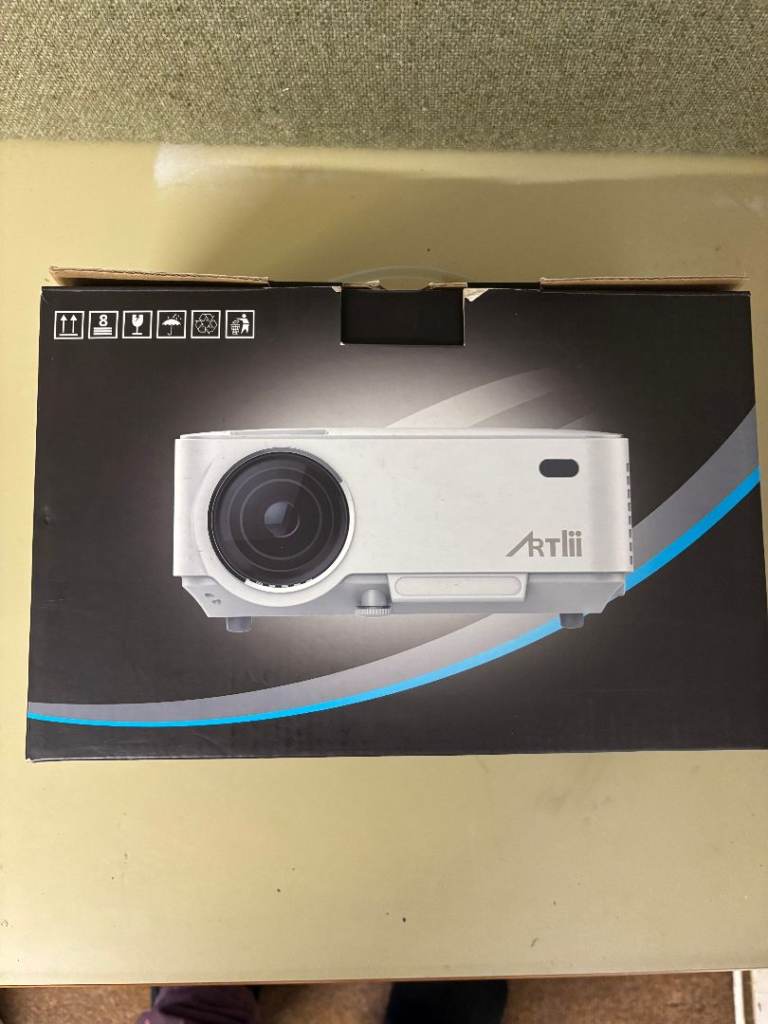 Artlii wireless projector only use twice 