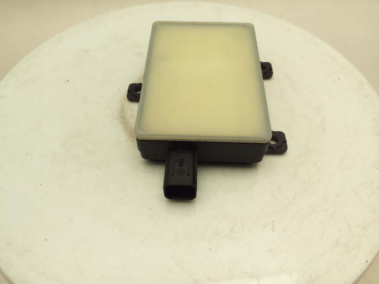Jaguar I-Pace O/S Blind Spot Control Module Ecu Rh J9d314d453bh Jpla14f152ad 201
