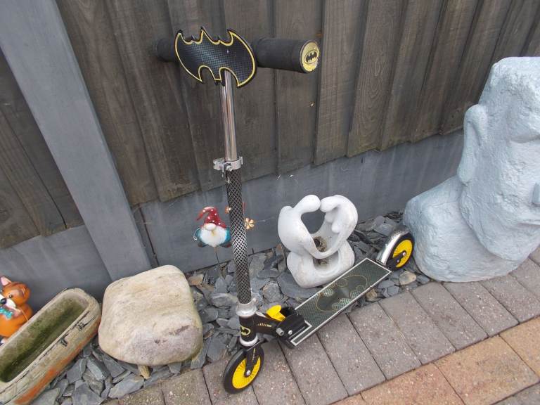 SCOOTER BATMAN