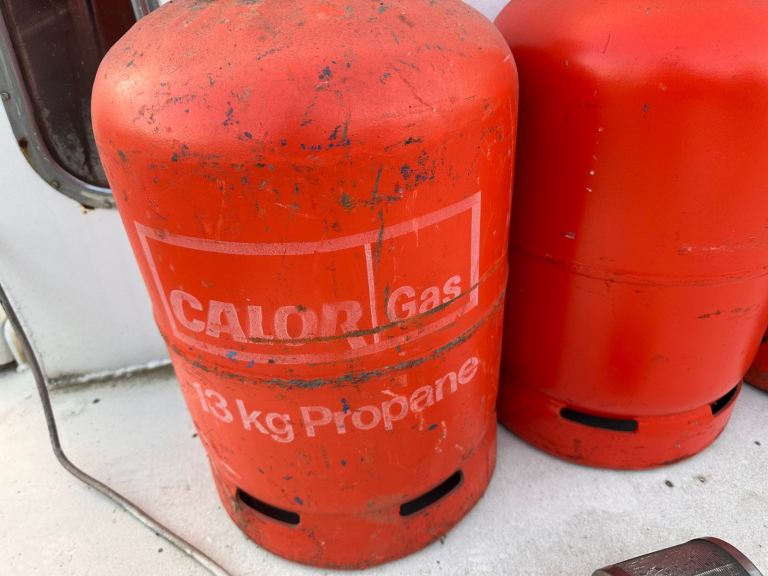 5 Butano Gas Cylinder 