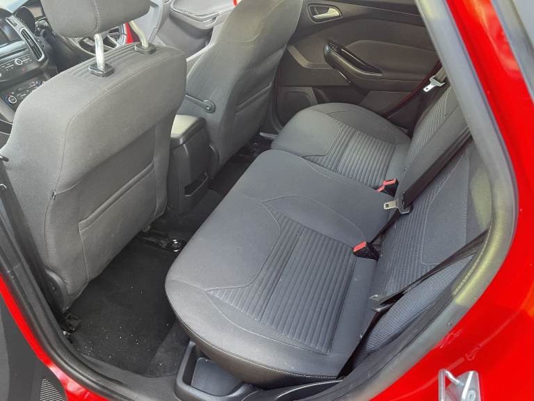 Ford, FOCUS, Hatchback, 2018, Manual, 1498 (cc), 5 doors