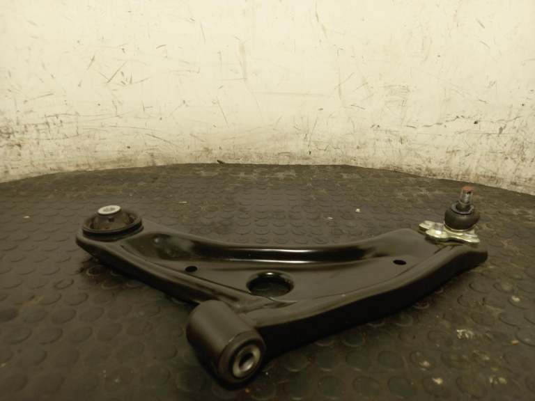 Toyota Yaris Control Arm Lower N/S 2020-2026 1.5l Petrol Front Lh 48069k0020