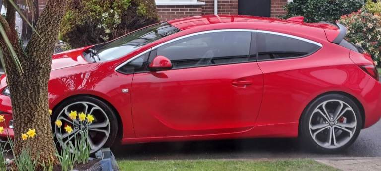 Vauxhall astra gtc cdti 1.6 limited edition 2017