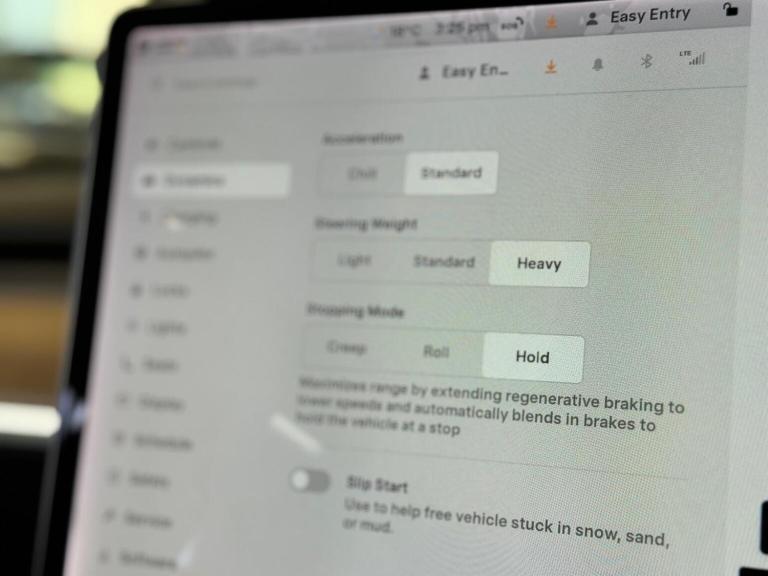 TESLA MODEL 3 (Dual Motor) Long Range Auto 4WDE 4dr 2021